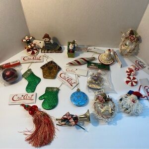 Lot of 17 individual new ornaments - no‎ duplicates